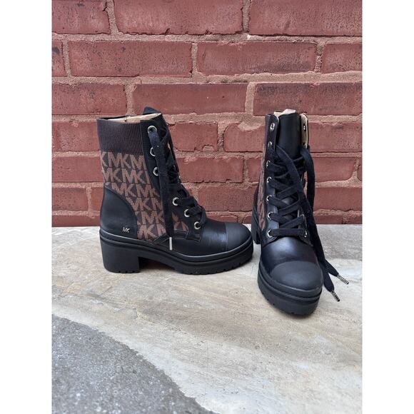 MICHAEL KORS Brea Blk/Brown Leather and Logo Jacquard Combat Boot 6.5 Has Flaws - Picture 1 of 7